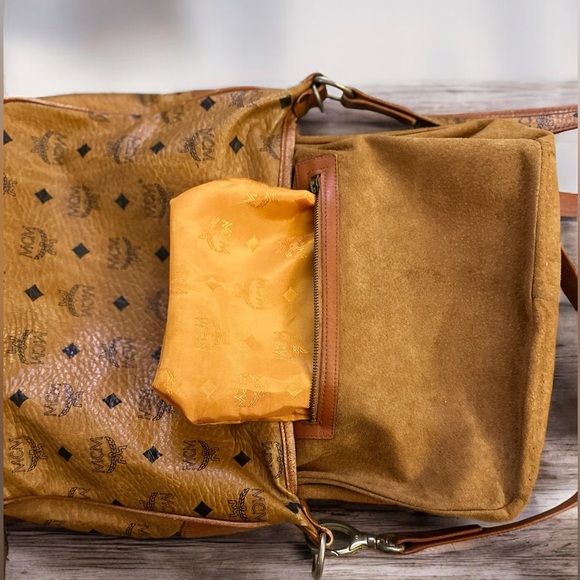 MCM vintage cognac hobo crossbody - Picture 6 of 14
